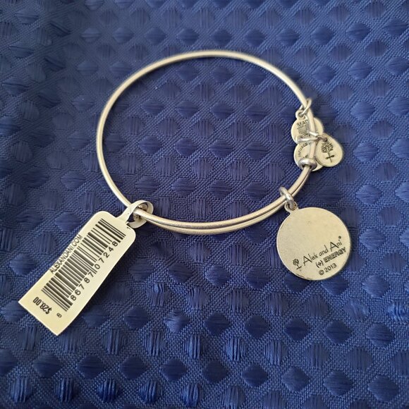 Alex And Ani Because I Love Stepmom Silver Bangle Kindness  A-278 - Picture 3 of 4